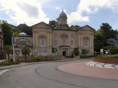 The Custom House, Penarth © David Dixon cc-by-sa/2.0 :: Geograph Britain and Ireland