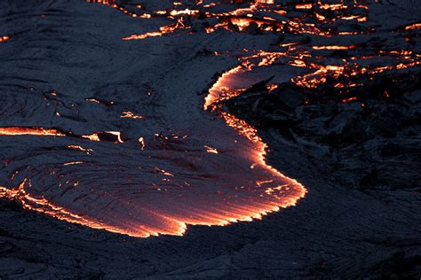 Dramatic Images and Film Document the Beauty of Iceland's Lava Flow ...