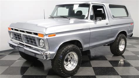 Second-Gen Ford Bronco Features Unique Face Swap | Ford-trucks