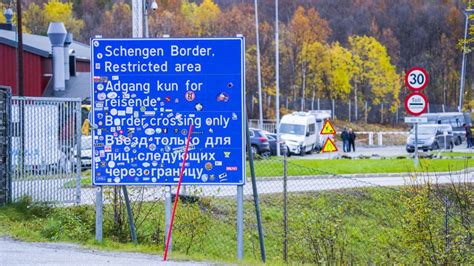 Norway introduces temporary border checks after raising its terror ...