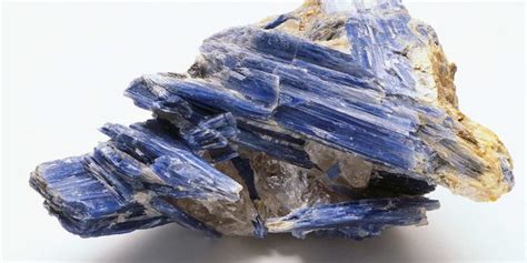 Kyanite - Crystal Reading