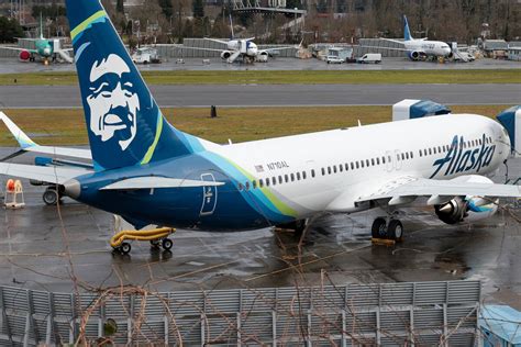 Alaska Airlines' Boeing 737 MAX9 resumes flight after panel blowout