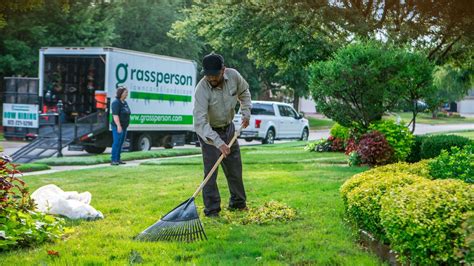 Career Tips: How Much Do Lawn Care & Landscaping Workers Make at ...