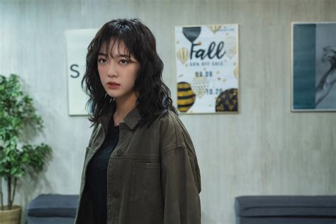 gugudan’s Kim Sejeong Is A Classic “Girl Crush” Character In New OCN ...