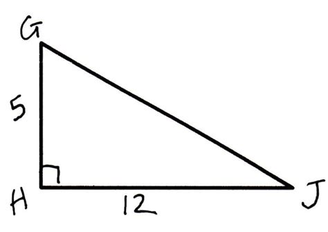 How to find the area of a right triangle - Basic Geometry