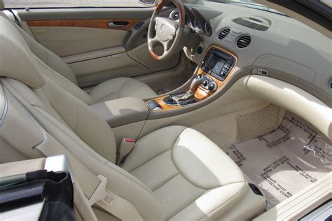 2004 MERCEDES-BENZ SL500 ROADSTER - Interior - 239992