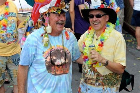 What to Wear to a Jimmy Buffet Party | eHow.com | Jimmy buffett party ...