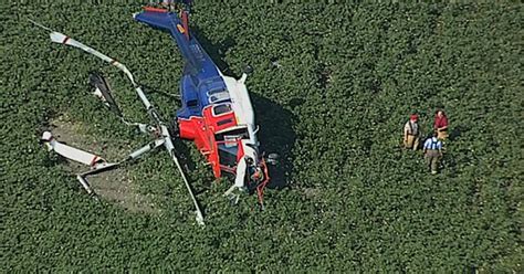 Helicopter Crashes In North Texas Field - CBS DFW