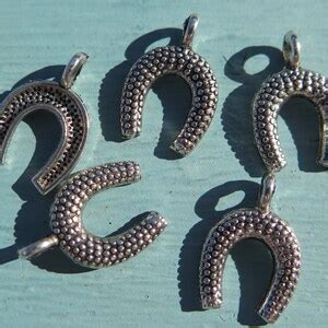 Horseshoe Charms, Silver Horseshoe 5pcs Horseshoe Charms, Antique Silver Horseshoe 16x11mm, DIY ...