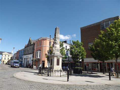 Bridgend Memorial - War Memorials Online