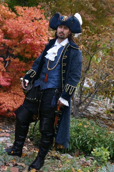 Fancy Pirates | Pirate Outfit and Cosplay Ideas