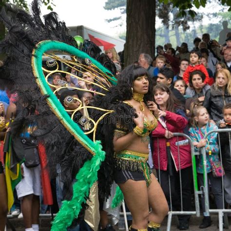 Procession of Colorful Costumes of Luton Carnival Editorial Photography - Image of costumes ...