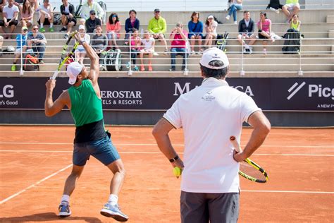 Rafael Nadal comes back to practice on clay, says he feels EXCITED!