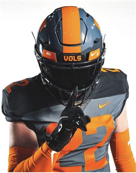 Tennessee Volunteers OG Smokey Grey Uniform — UNISWAG