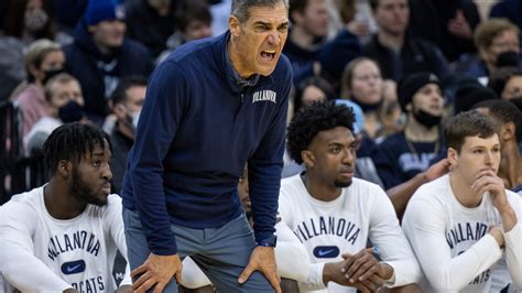 No. 14 Villanova hits 12 3s in 82-42 romp over Butler – WKRG News 5