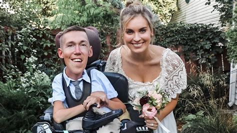 YouTube stars hit out at ‘fake’ wedding claims | news.com.au — Australia’s leading news site