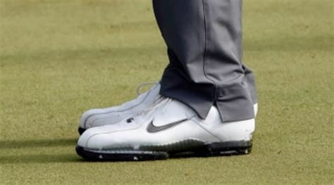 Tiger Woods Is the Latest Nike Athlete Not Wearing His New Signature ...