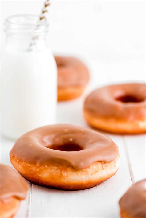 Maple Donuts - Garnish & Glaze