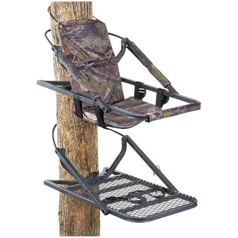 Best Treestands for Bow Hunting – 2020 Review