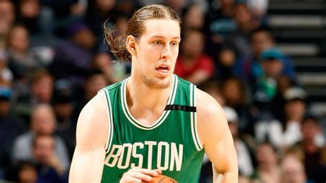 Kelly Olynyk with man bun > Kelly Olynyk with free flowing locks | CelticsLife.com - Boston ...