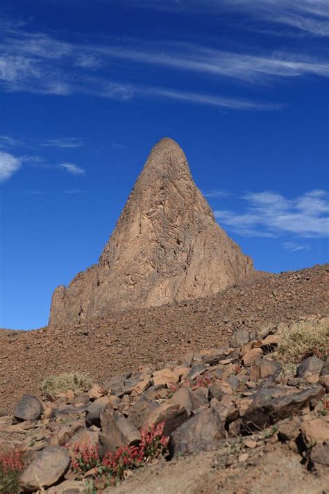 Hoggar Mountains in Algeria Stock Photo - Image of desert, scenery: 35202054