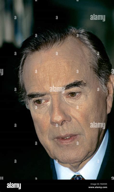 Bob dole 1996 election hi-res stock photography and images - Alamy