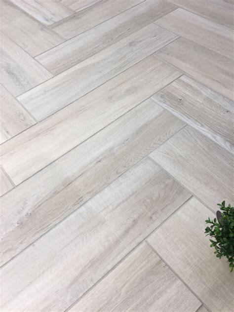 30+ Wood Look Tile Patterns – DECOOMO