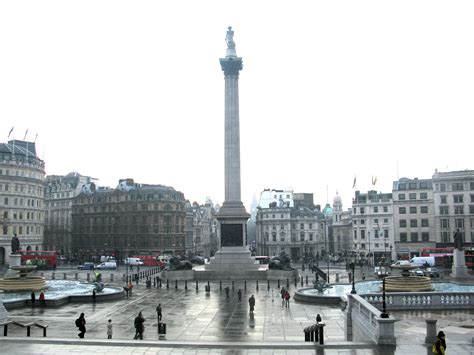 Fichier:Trafalgar Square a.jpg — Wikipédia