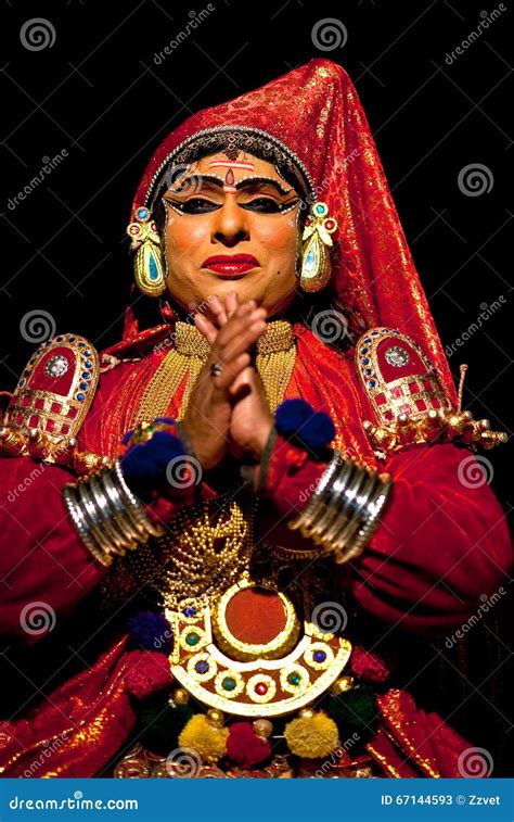 Kathakali Dance in Kerala, South India Editorial Stock Photo - Image of mask, dancer: 67144593