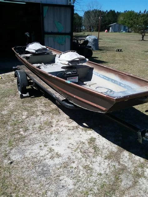 14' aluminum Jon boat and Trailer