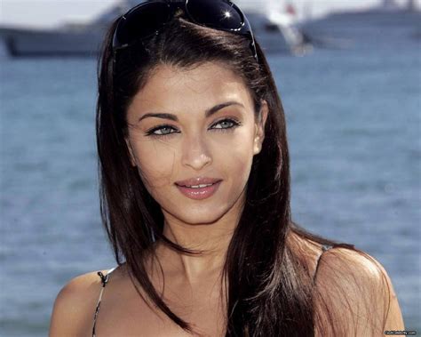 Aishwarya Rai Bachchan: Aishwarya - so many moods