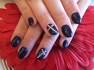 Full set of oval acrylic nails with midnight blue satin ge… | Flickr