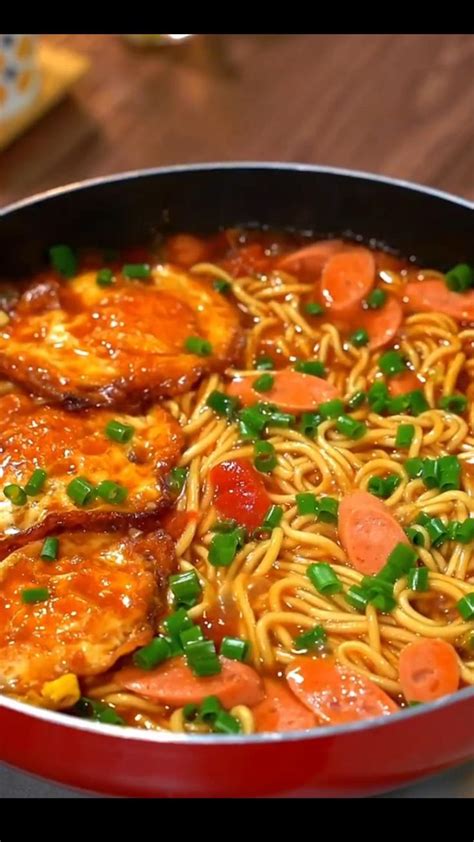 Tomato Egg Noodles | Healthy recipes, Noodle recipes easy, Cookout food