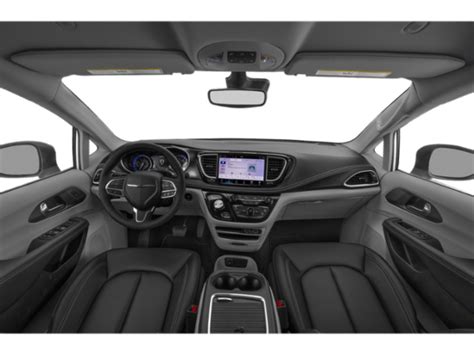 New 2023 Chrysler Pacifica Pinnacle FWD Ratings, Pricing, Reviews & Awards