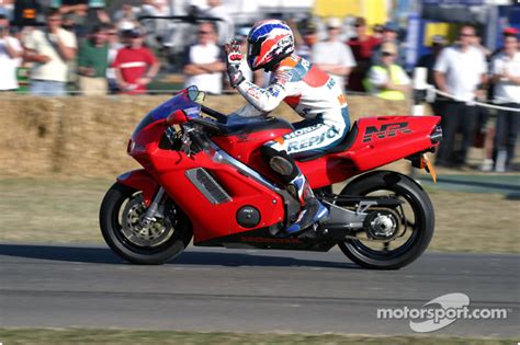 Mick Doohan on 1992 Honda NR750 at Goodwood Festival of Speed