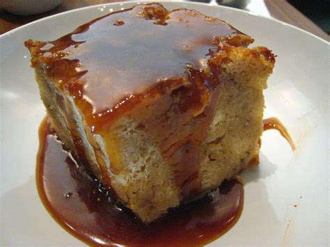 File:Banana foster bread pudding detail.jpg - Wikimedia Commons