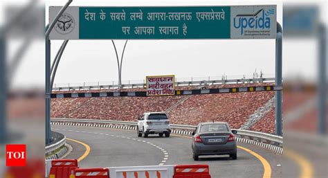 Indian Roads: Indian roads get faster as the govt pushes up speed-limit - Times of India