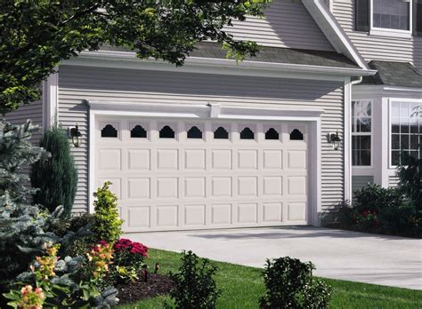 Vinyl Garage Doors, Overhead Door Company of Kearney™