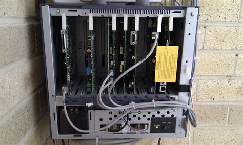 networking - Installing new switch, what is this box? - Server Fault