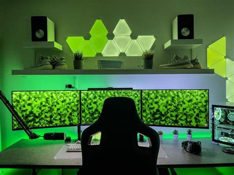 Desk setup inspiration for your workstation or gaming desk. Setups that ...