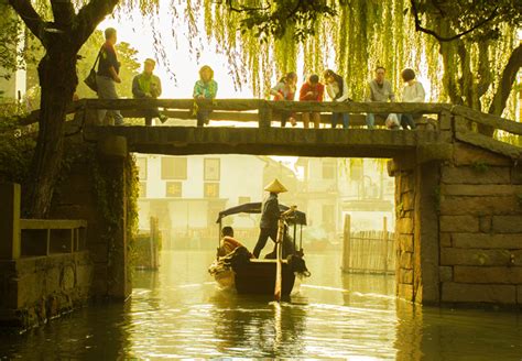 Who’s the Favorite Water Town Star, Tongli or Zhouzhuang? | China Discovery Blog