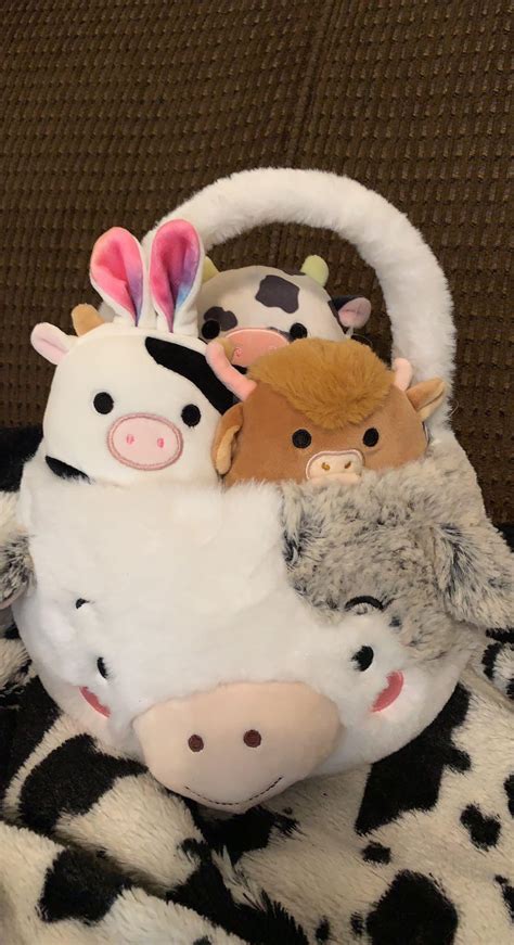 Happy early Easter! 🐄 : r/squishmallow