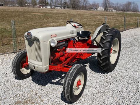 Ford 800 Tractor - Restored