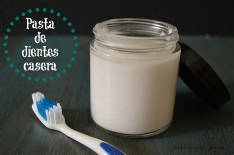 Pasta de dientes casera | Receta - Naturalmente Mamá