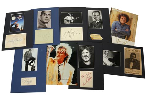 Lot 30 - Autograph Collection.- Musicians and Singers