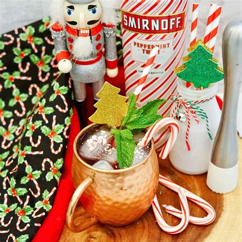 Delicious Christmas Peppermint Mule Cocktail