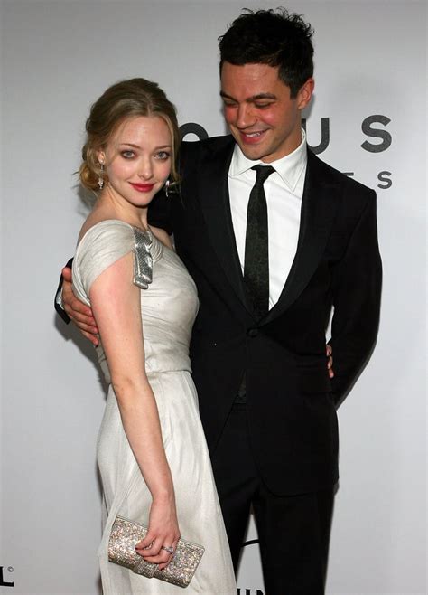 Amanda Seyfried and Dominic Cooper | Actor Couples Who Still Worked ...