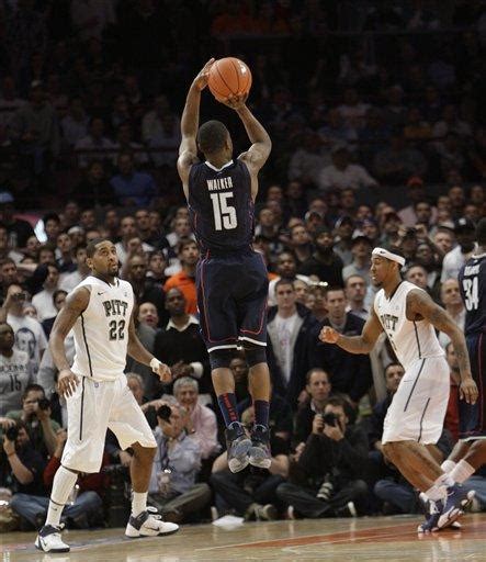 UCONN MEN: Kemba Walker jumper beats Pittsburgh at buzzer (video)