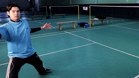 How to Do Footwork Drills | Badminton Lessons - YouTube