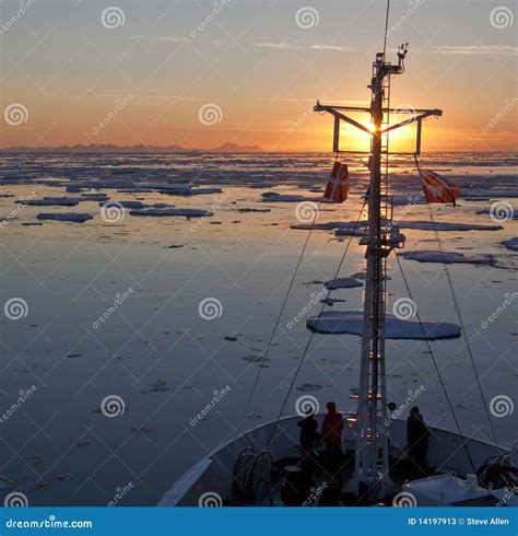 Midnight Sun - Greenland stock image. Image of north - 14197913